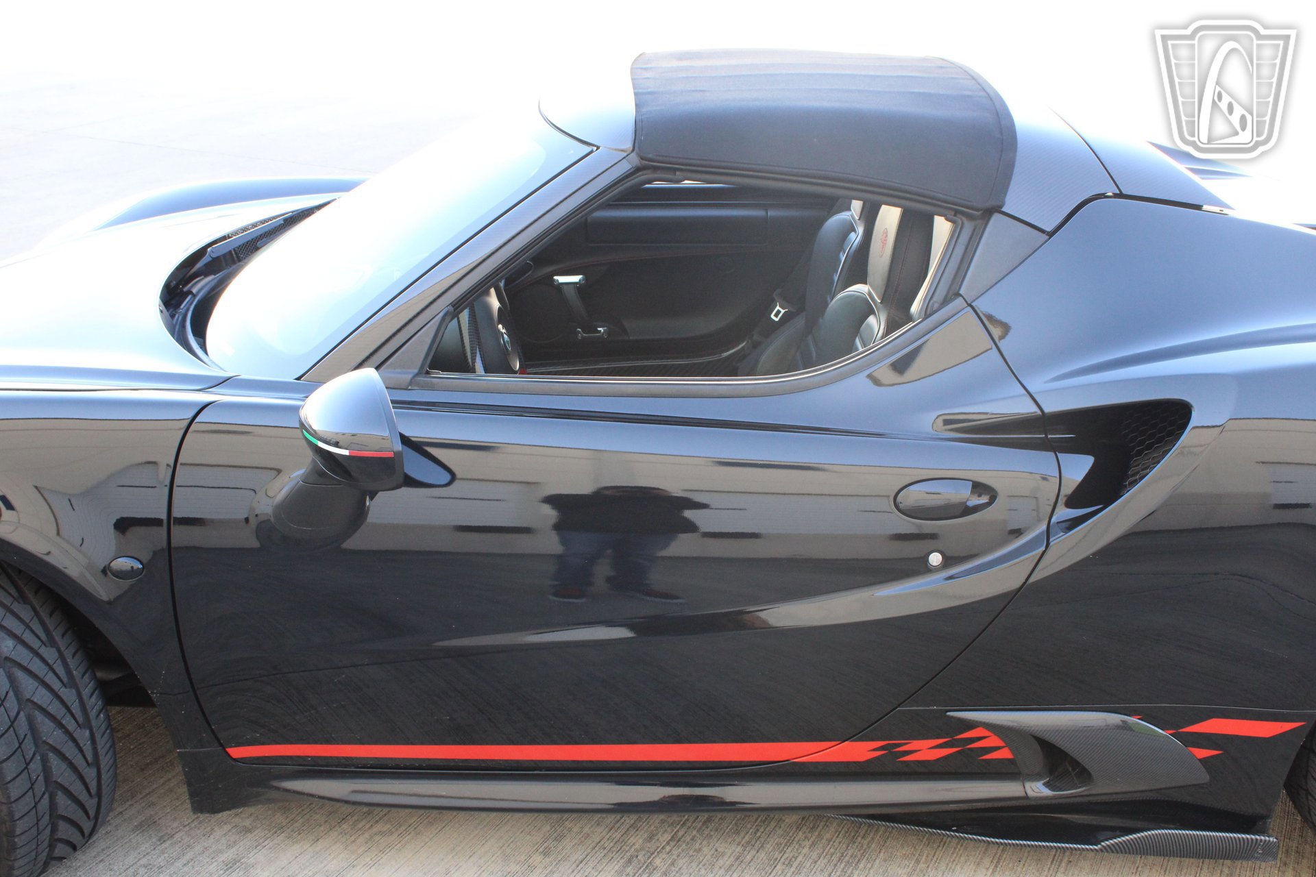 Used 2016 Alfa Romeo 4C Spider w/ Convenience Group - Spider image 40