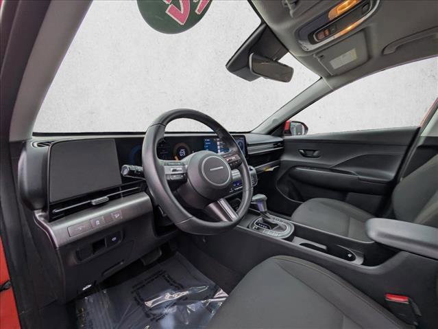 Used 2024 Hyundai Kona SEL image 16