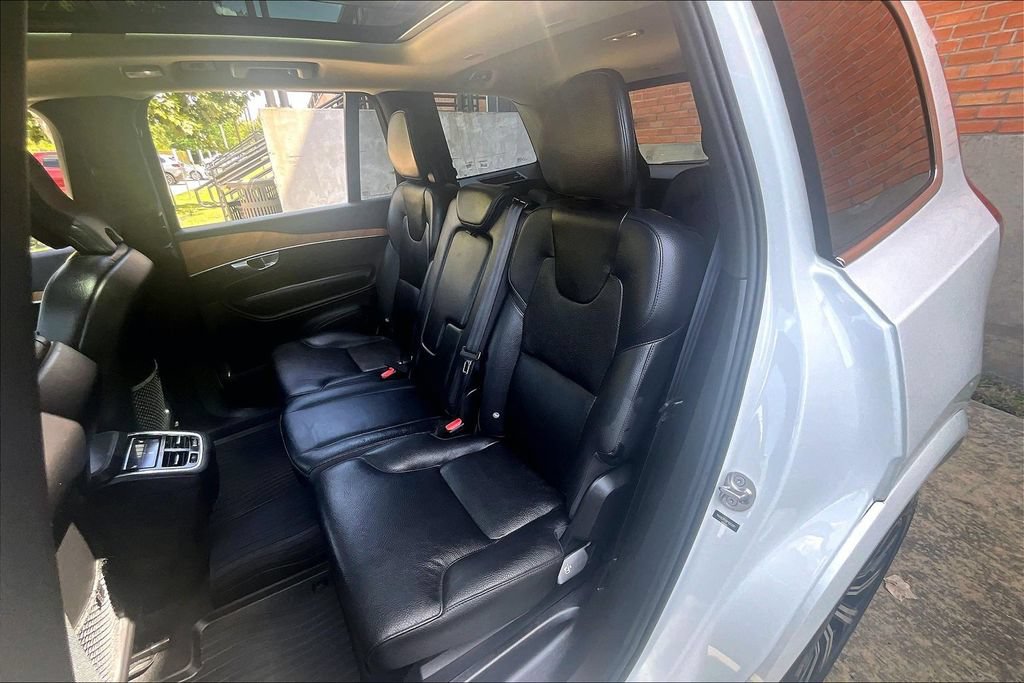 Certified 2023 Volvo XC90 B6 Core w/ Protection Package Premier AWD/4WD image 35