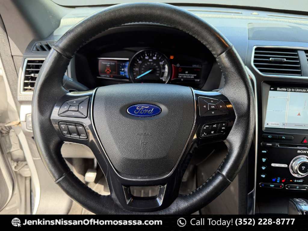 Used 2017 Ford Explorer Limited FWD image 45