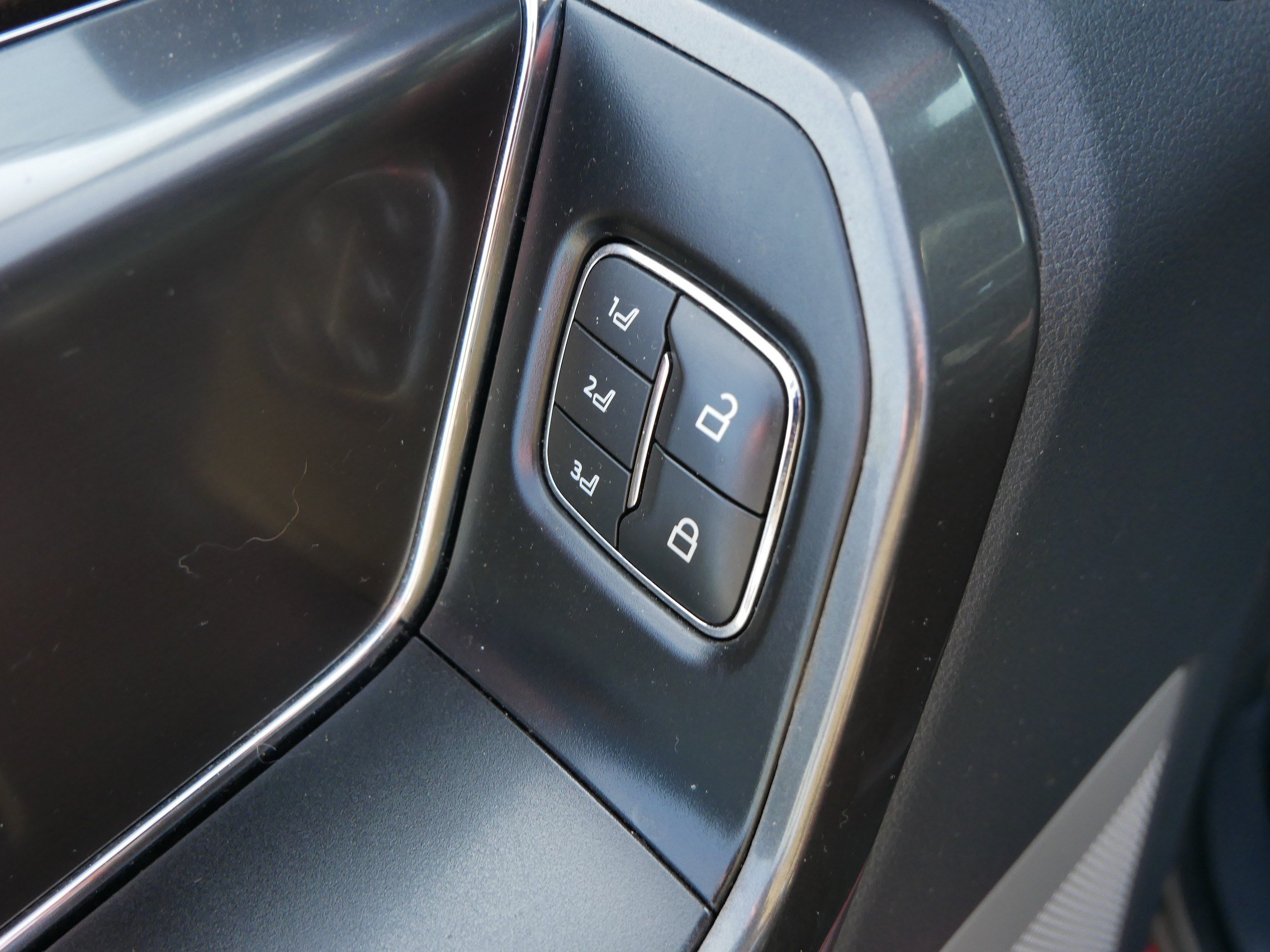 Used 2022 Ford F150 Lariat AWD/4WD image 22