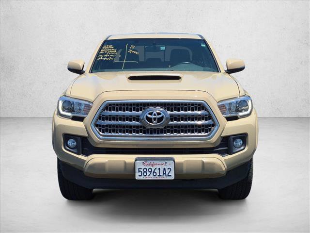 Used 2017 Toyota Tacoma TRD Sport AWD/4WD video 2