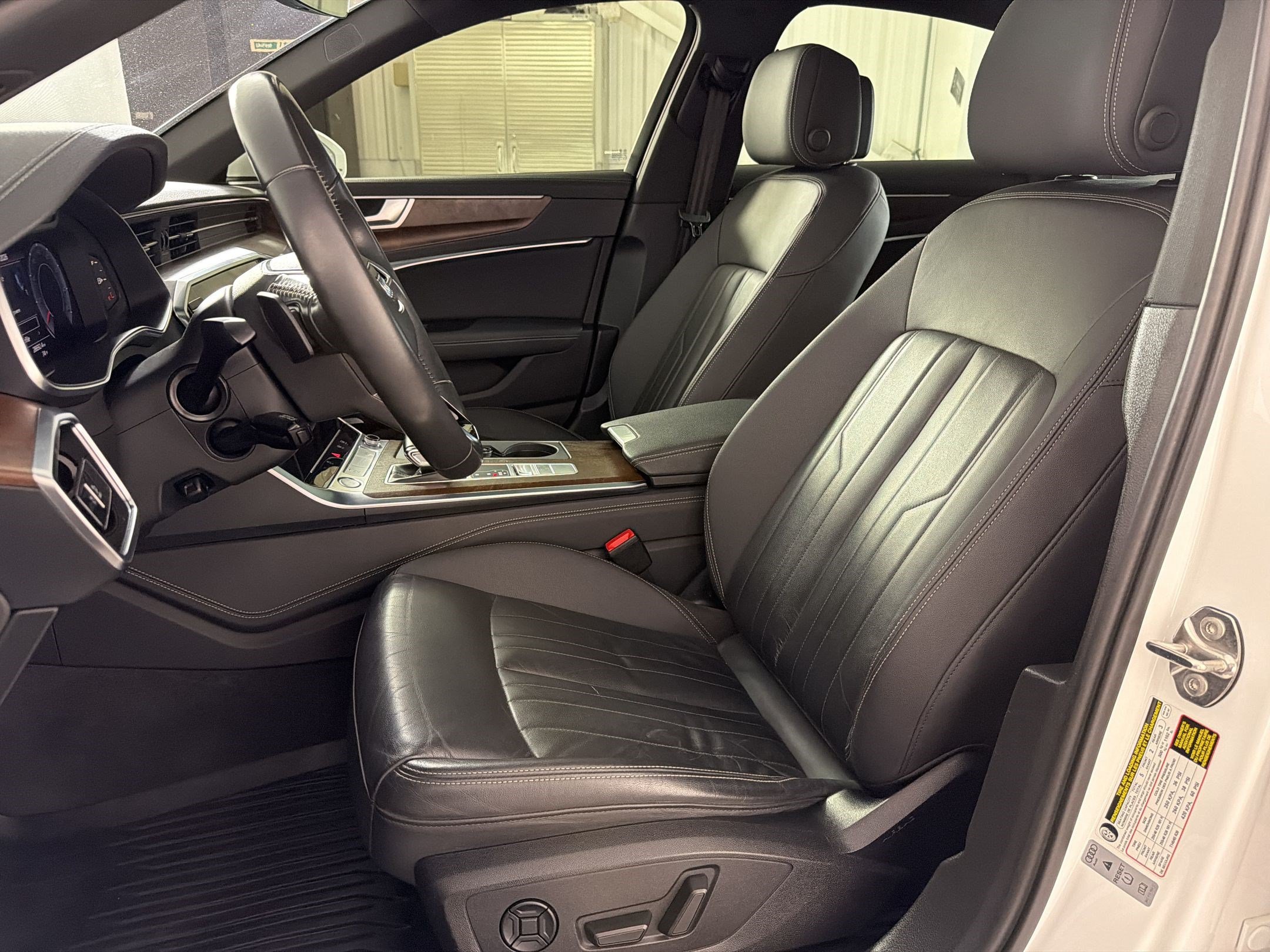 Used 2019 Audi A6 3.0T Premium Plus w/ Premium Plus Package AWD/4WD image 5