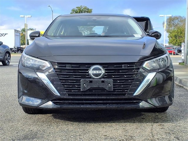 Used 2025 Nissan Sentra SV image 27