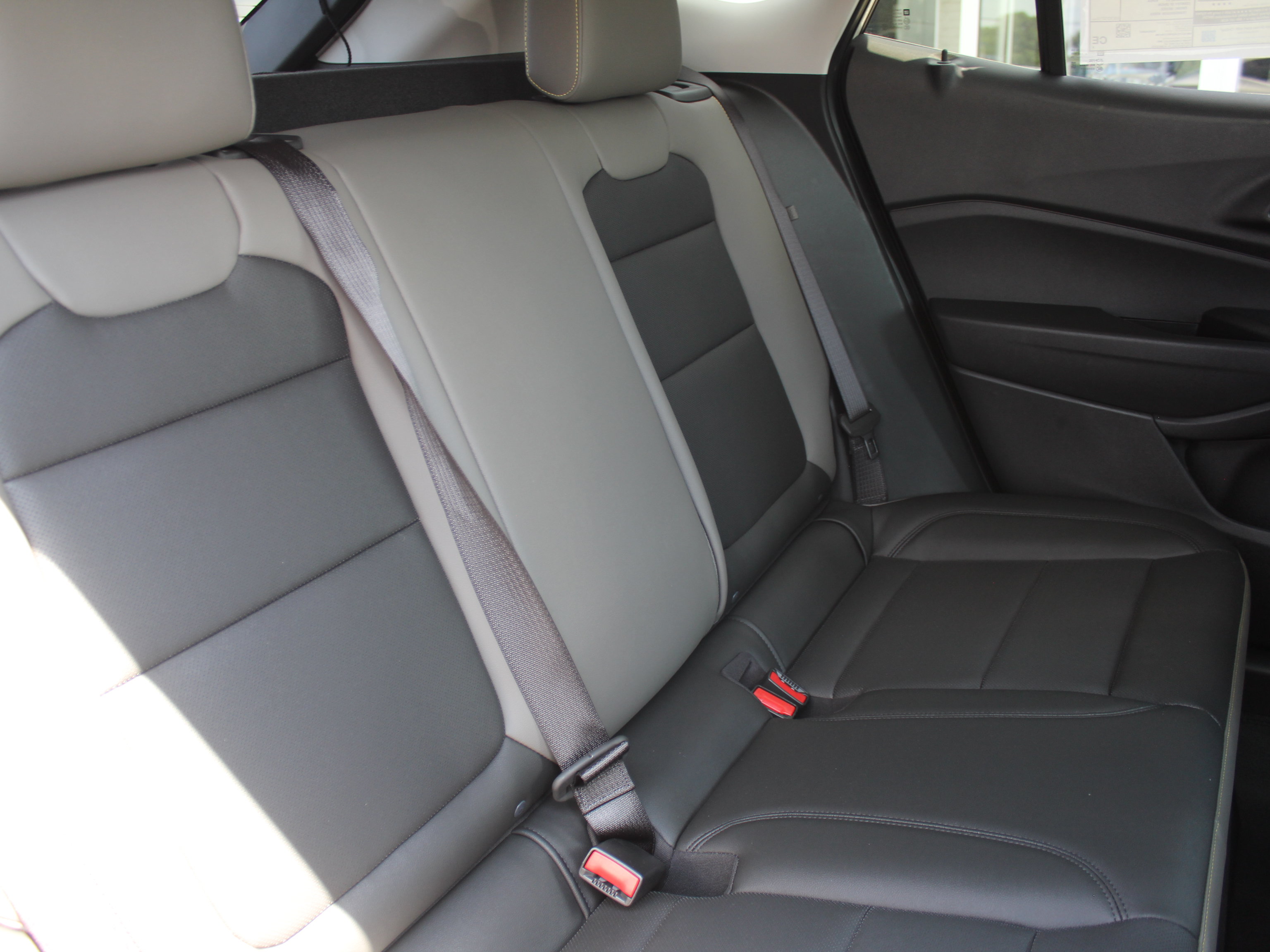 New 2026 Chevrolet Trax ACTIV w/ Driver Confidence Package FWD image 17