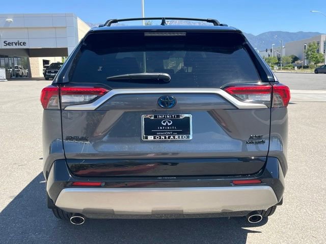 Used 2023 Toyota RAV4 XSE AWD/4WD image 6