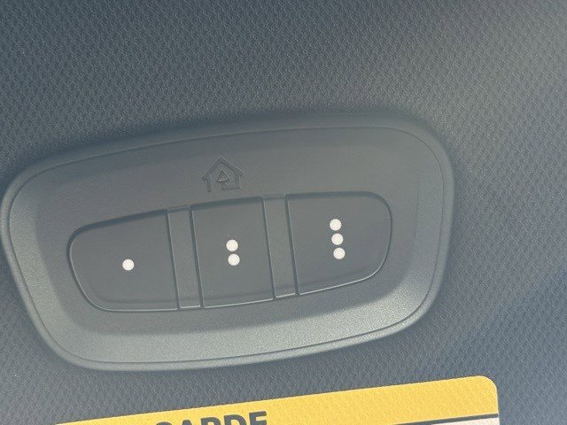 New 2026 Chrysler Pacifica Select image 25