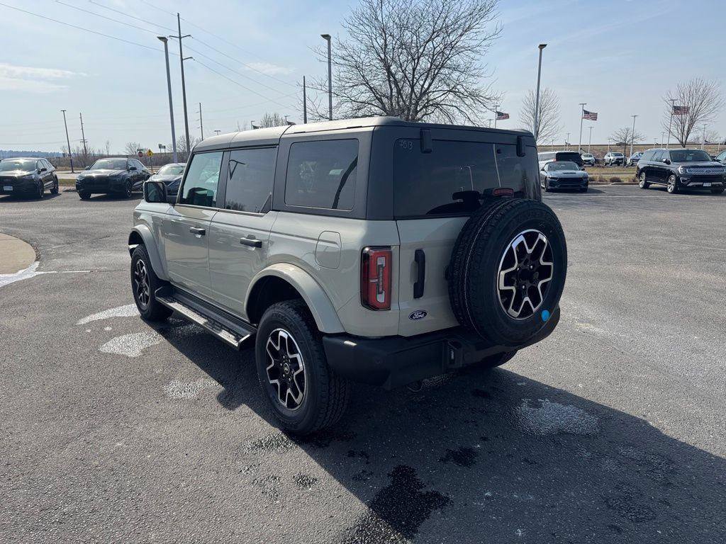 New 2026 Ford Bronco Outer Banks AWD/4WD image 5