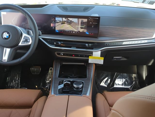 Used 2026 BMW X5 sDrive40i w/ M Sport Package RWD image 14