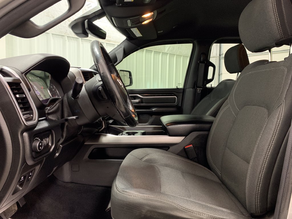 Used 2019 RAM 1500 Big Horn AWD/4WD image 16