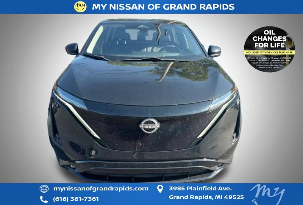 Used 2024 Nissan Ariya AWD image 3