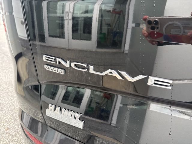 Used 2021 Buick Enclave Essence w/ Sound and Sites Package image 10