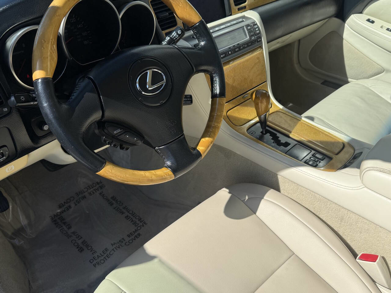 Used 2004 Lexus SC 430 Convertible RWD image 26