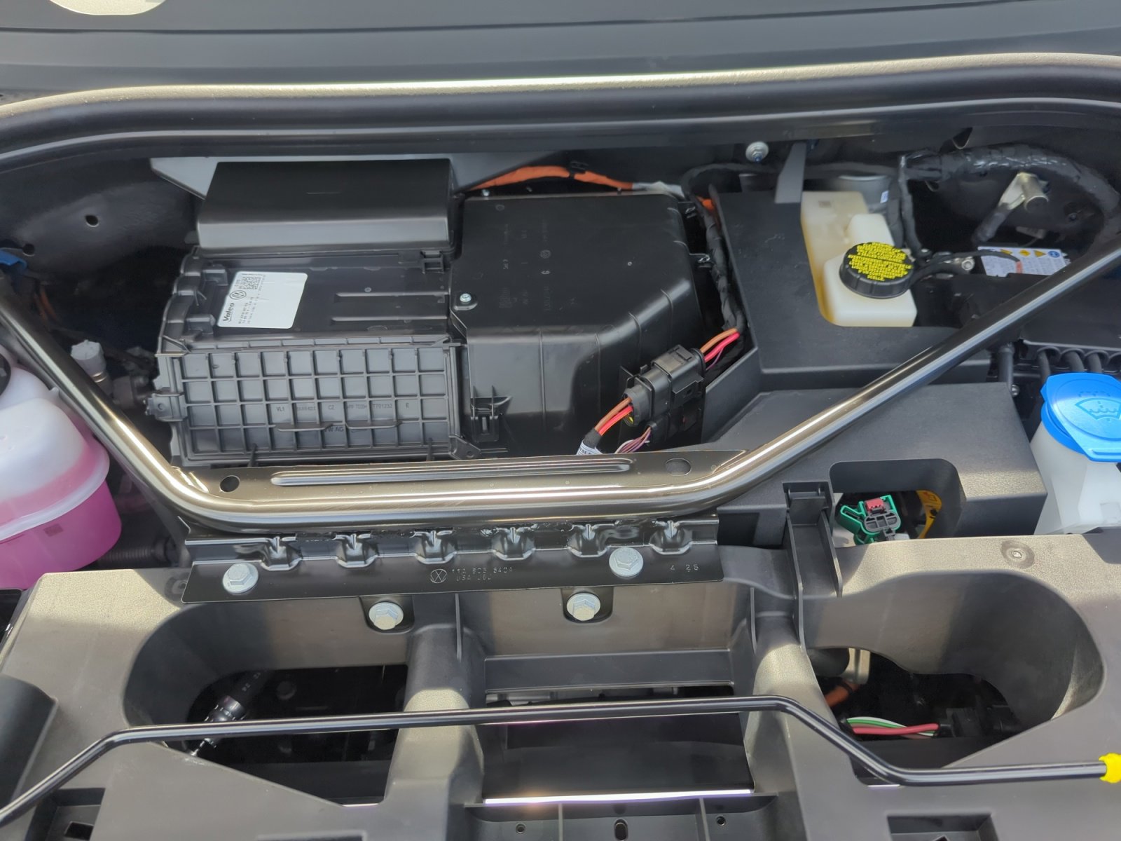 New 2025 Volkswagen ID.4 Pro S AWD/4WD image 21