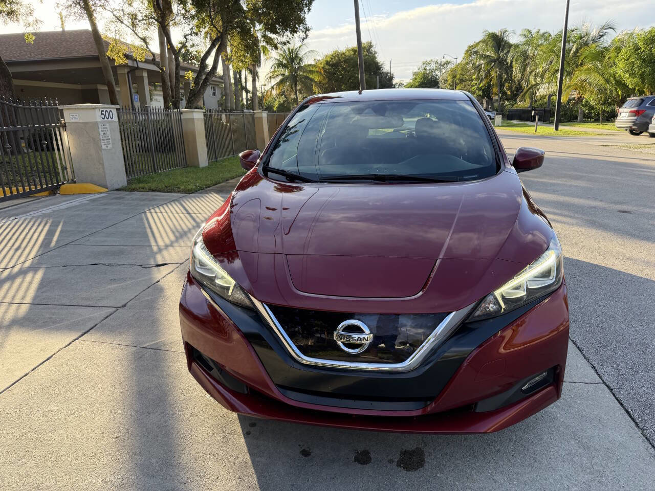 Used 2018 Nissan Leaf SV w/ SV Technology Package image 6