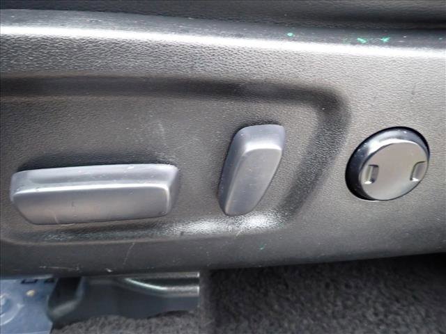 Used 2016 Toyota Highlander XLE image 14