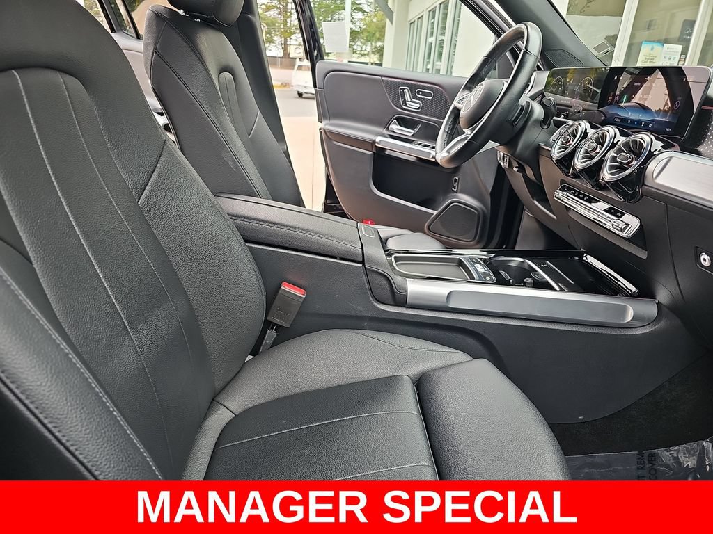 Used 2025 Mercedes-Benz GLB 250 image 10