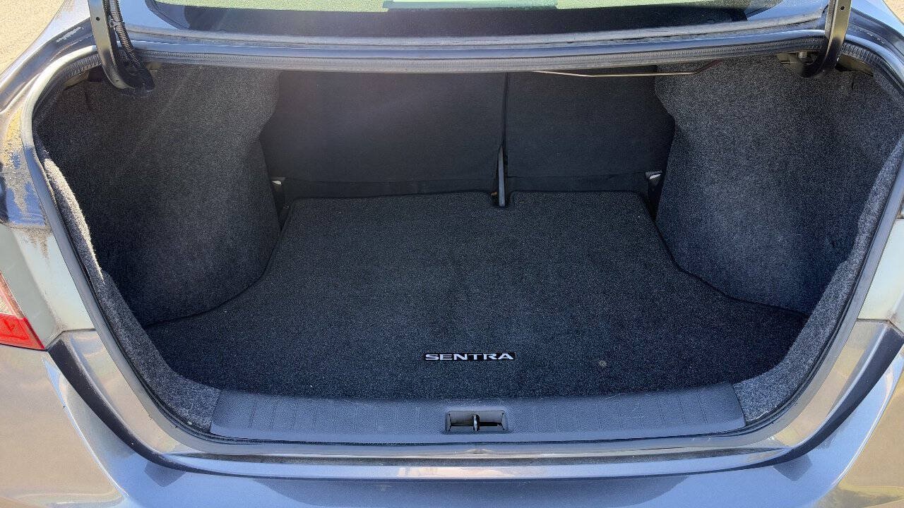 Used 2014 Nissan Sentra S FWD image 19