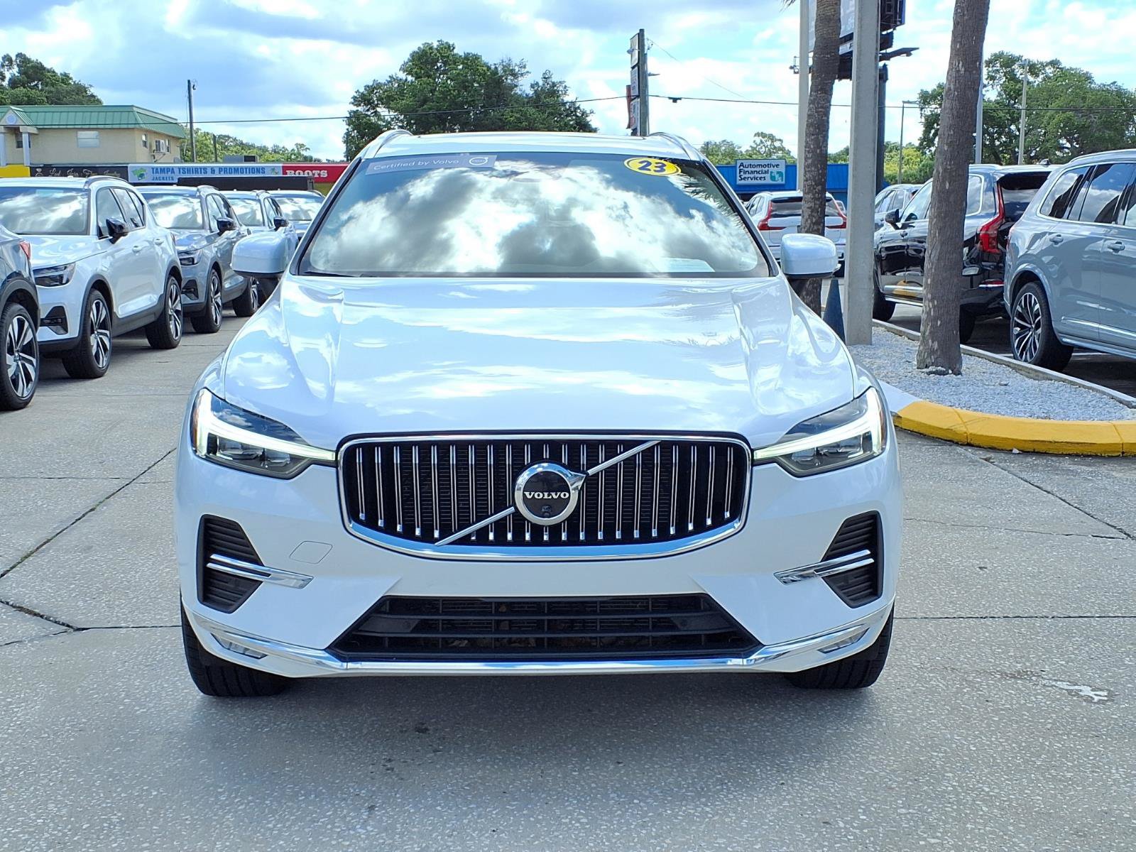 Certified 2023 Volvo XC60 B5 Plus w/ Protection Package Premier FWD image 2