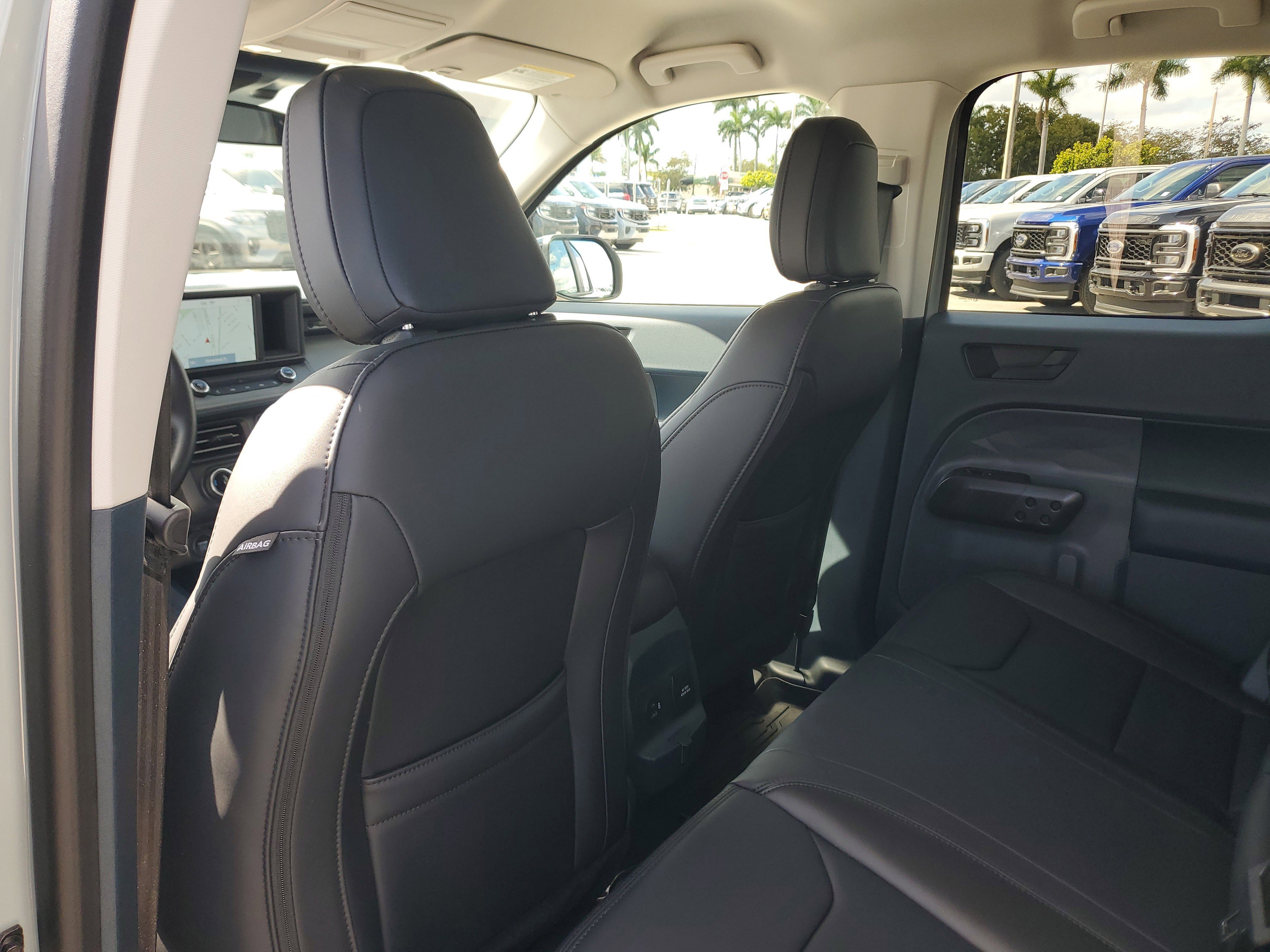 Used 2024 Ford Maverick Lariat w/ Black Appearance Package image 15