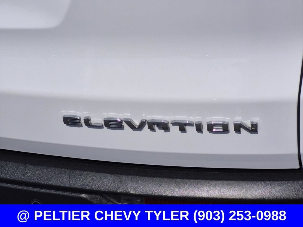 Used 2026 GMC Acadia Elevation w/ Elevation Premium Package FWD image 10