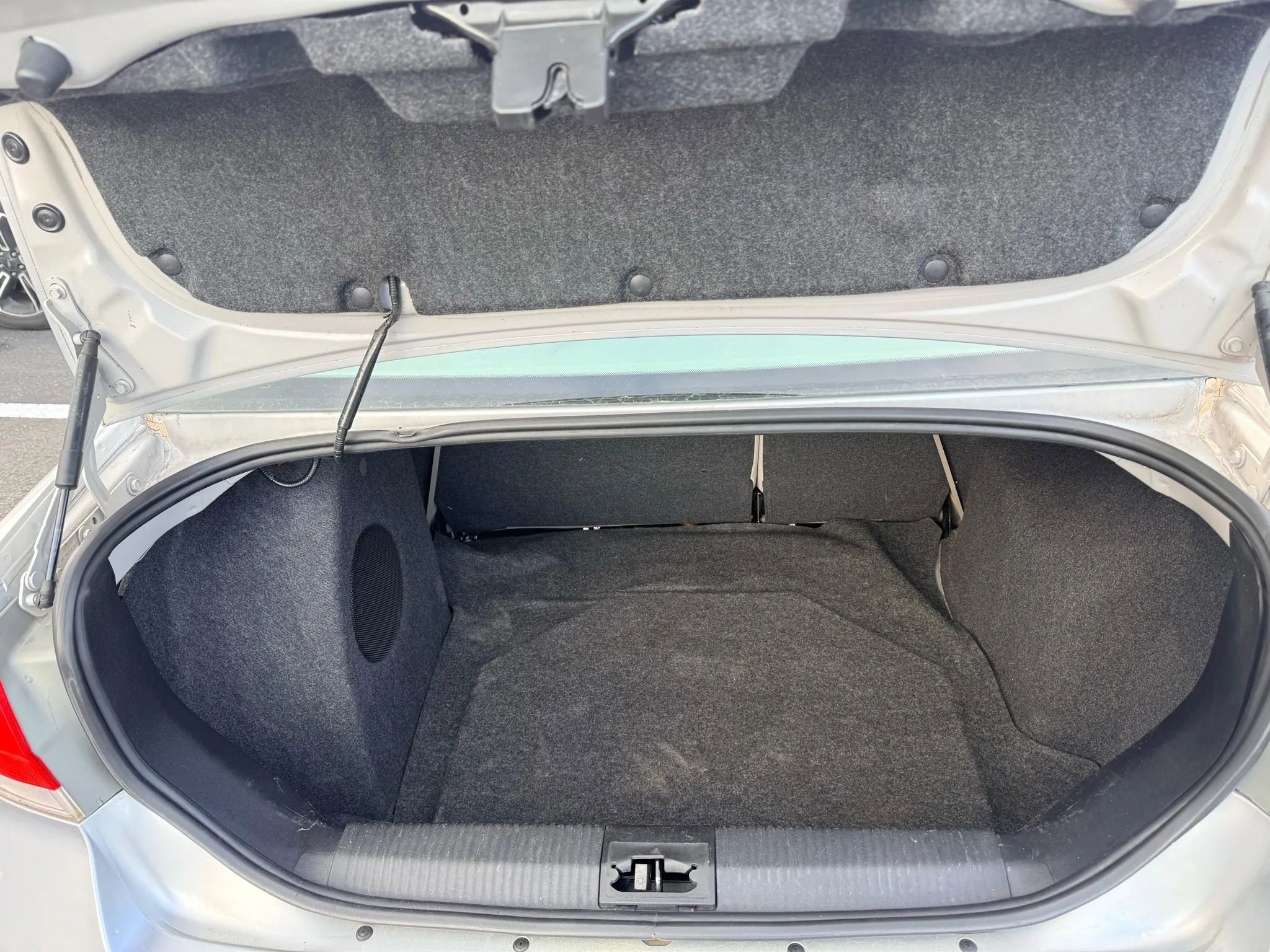 Used 2010 Ford Focus SEL FWD image 16