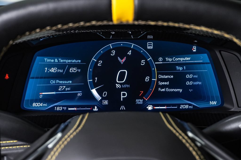 Used 2021 Chevrolet Corvette Stingray Premium Cpe w/ Z51 Performance Package RWD image 23