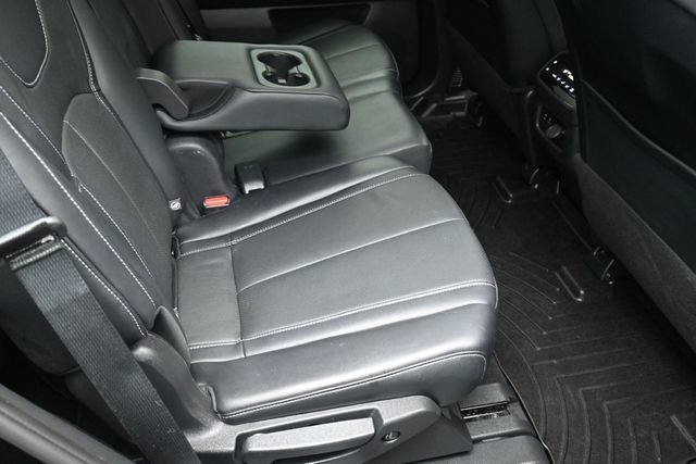Used 2023 INFINITI QX60 Luxe w/ Cargo Package AWD/4WD image 39