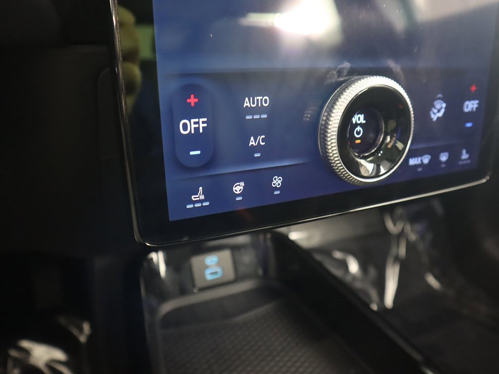 Used 2024 Ford Mustang Mach-E Select w/ Comfort Package Lite image 46