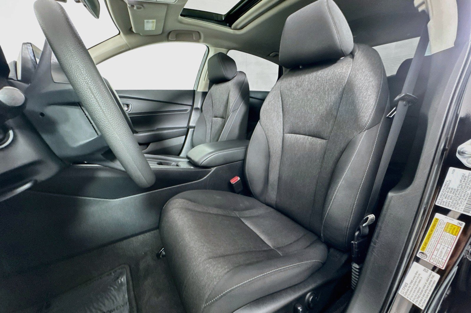 Used 2024 Honda Accord EX image 17