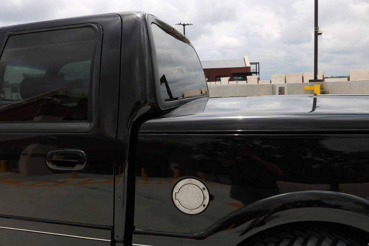 Used 2002 Lincoln Blackwood RWD image 44