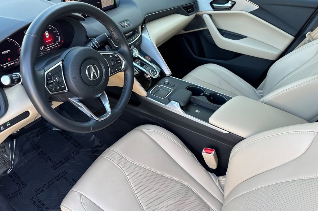 Certified 2025 Acura TLX w/ Technology Package image 14