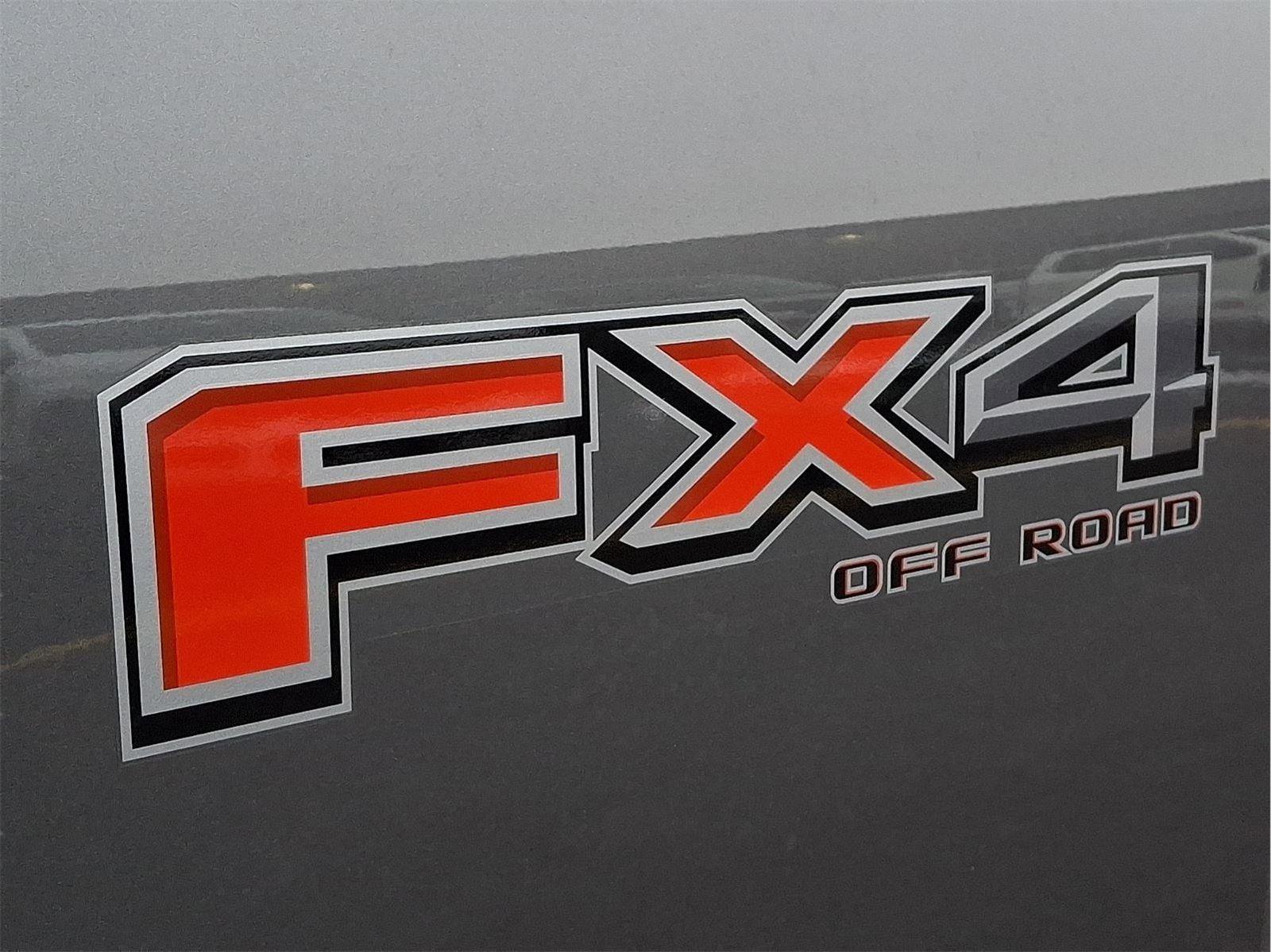 New 2026 Ford F250 Lariat w/ Chrome Package image 22