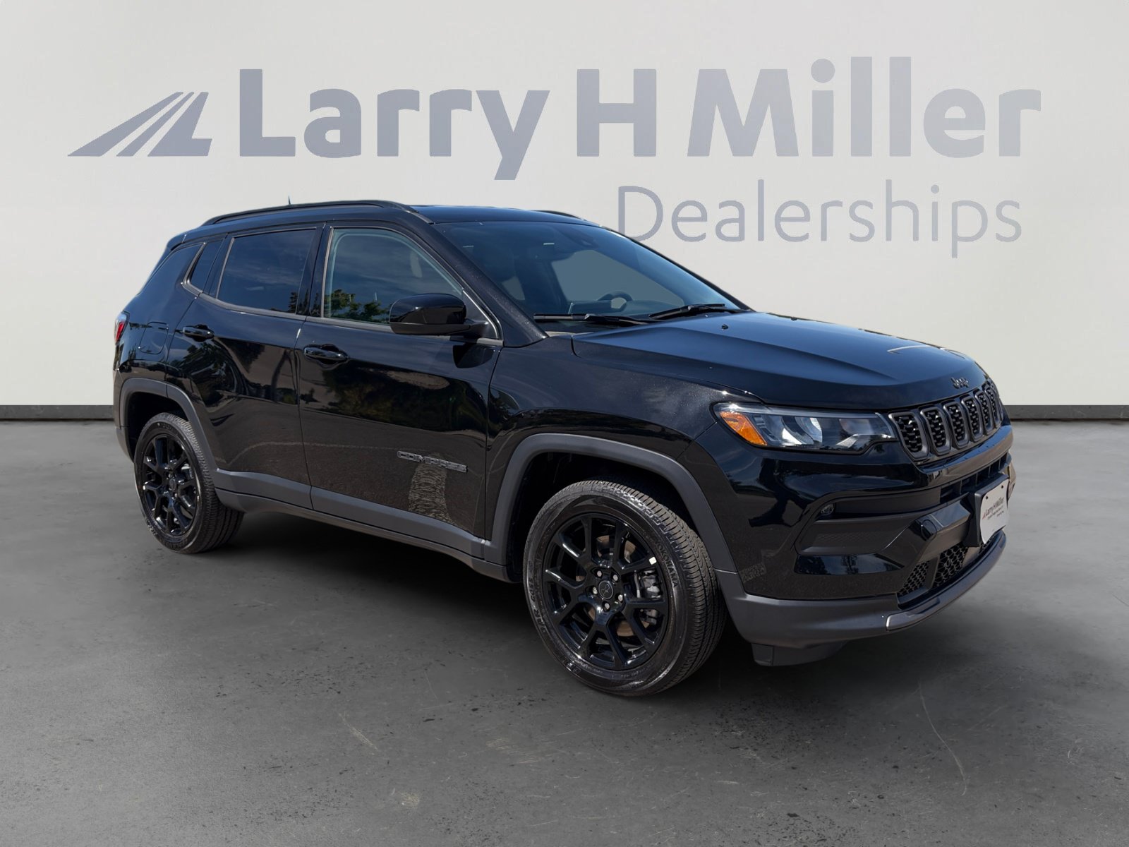 New 2026 Jeep Compass Latitude w/ Quick Order Package 29K AWD/4WD image 8