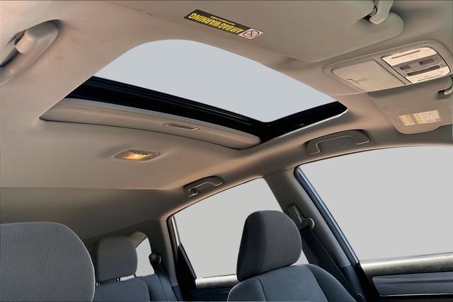 Used 2011 Honda CR-V EX image 18