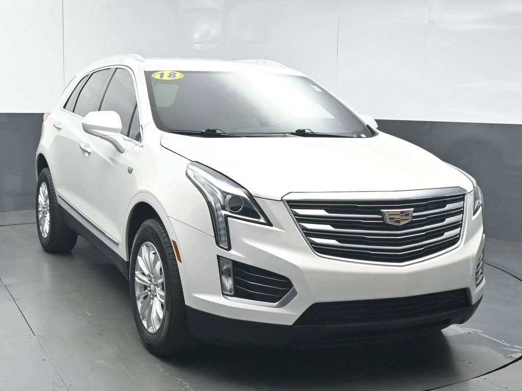 Used 2018 Cadillac XT5 FWD w/ LPO, Wheel Lock Package image 2