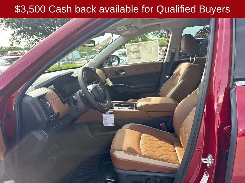 New 2026 Nissan Pathfinder Platinum AWD/4WD image 11