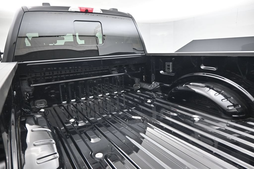 New 2026 Ford F250 Platinum w/ Platinum Plus Package AWD/4WD image 24