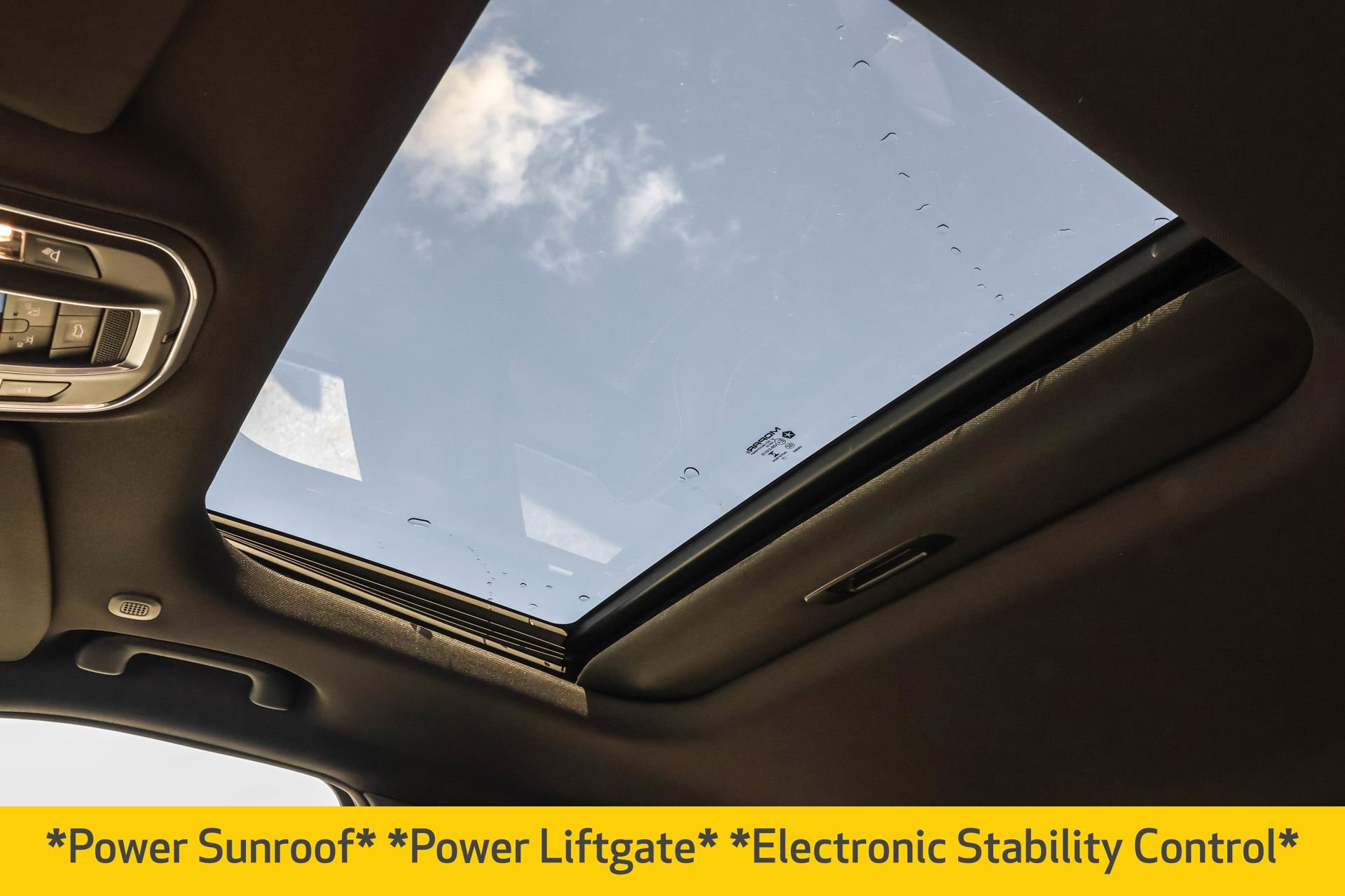 New 2025 Jeep Grand Cherokee Altitude image 7