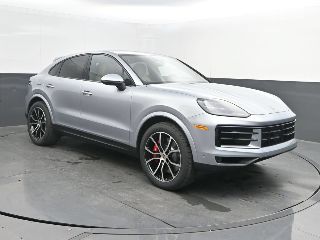 Certified 2026 Porsche Cayenne S AWD/4WD image 9