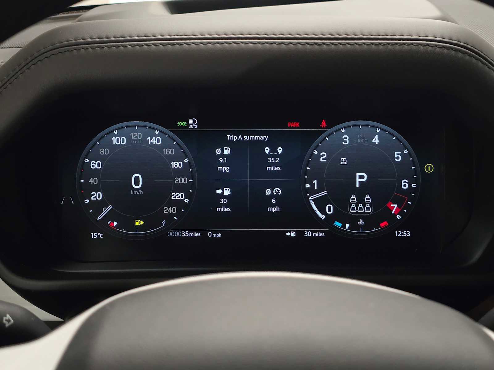 New 2026 Land Rover Defender 130 X-Dynamic SE image 25