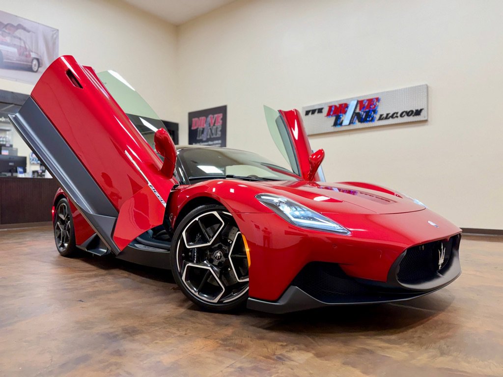 Used 2022 Maserati MC20 Coupe RWD image 1