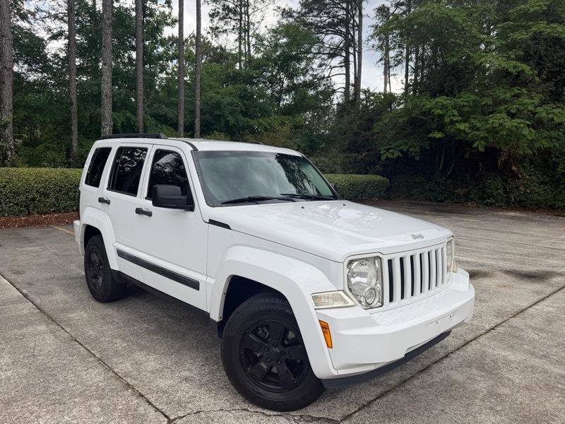 Used 2012 Jeep Liberty Sport RWD image 14