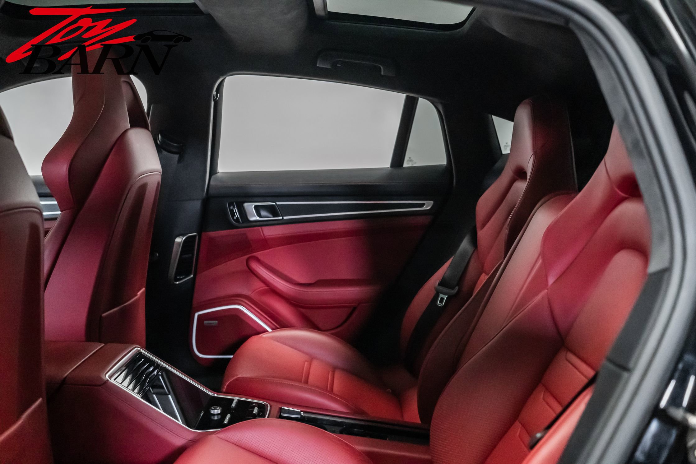 Used 2019 Porsche Panamera GTS image 44