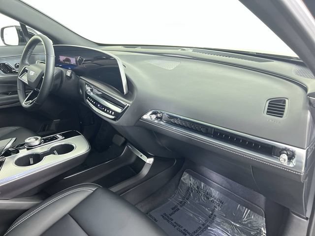 Certified 2024 Cadillac Lyriq Tech w/ Driver Assist Package RWD image 30