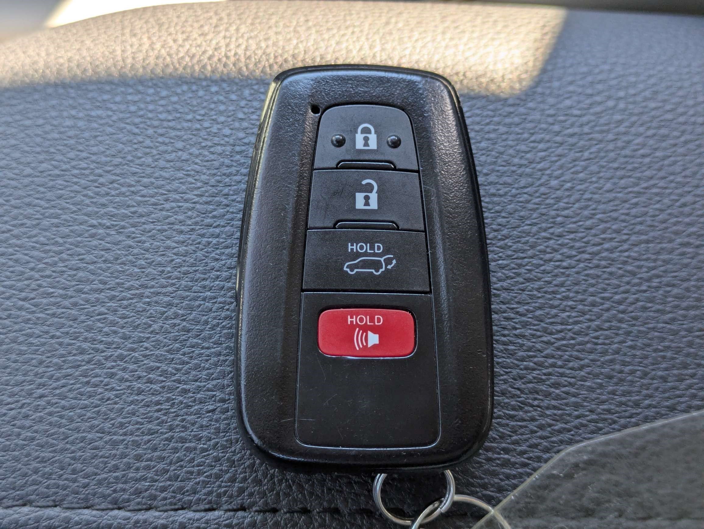 Used 2025 Toyota RAV4 XLE Premium w/ Weather Package FWD image 30