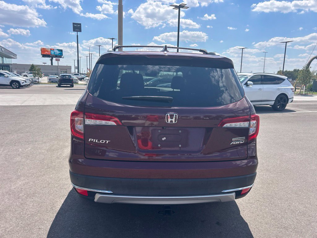 Used 2022 Honda Pilot Touring image 12