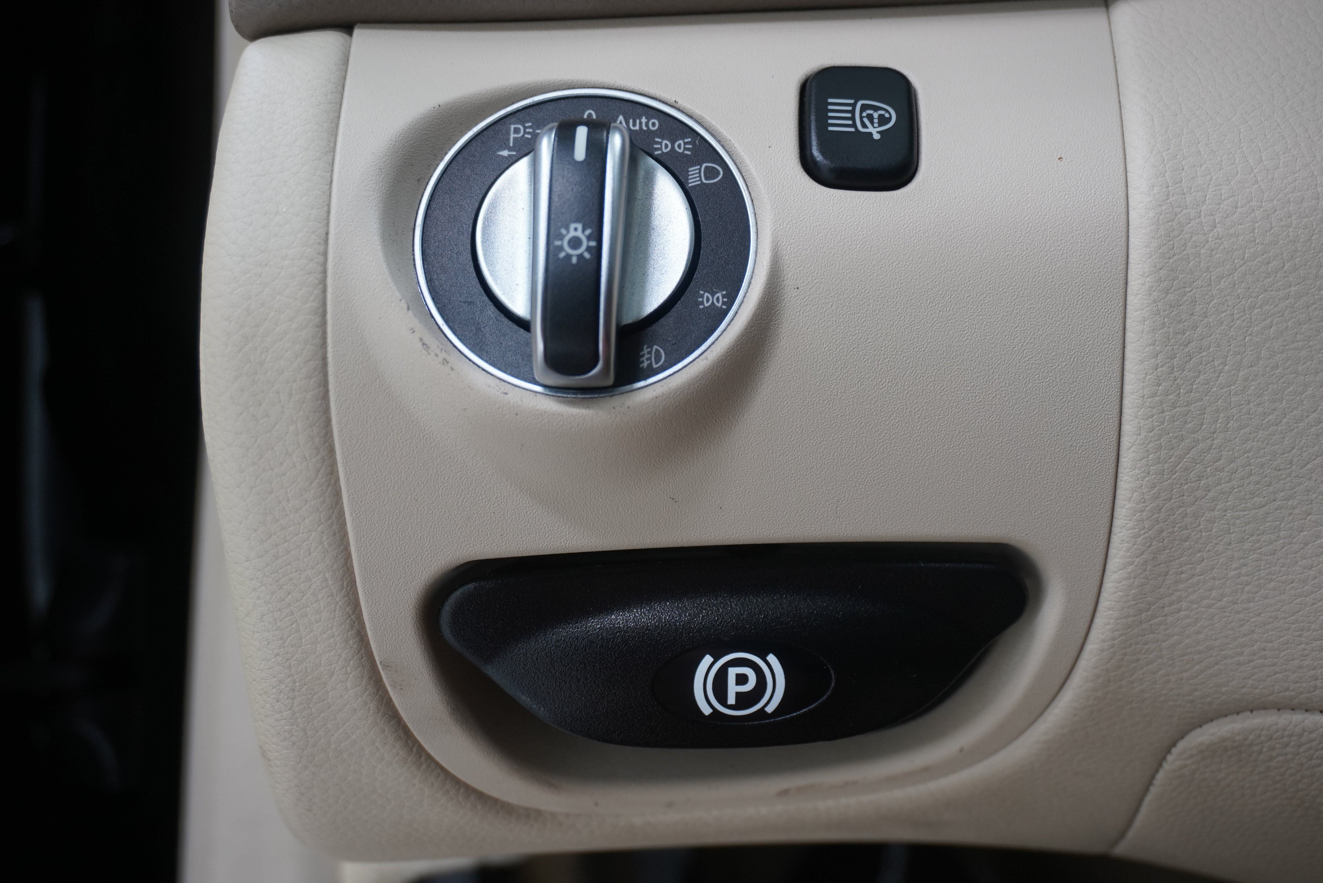 Used 2007 Mercedes-Benz SL 550 image 24