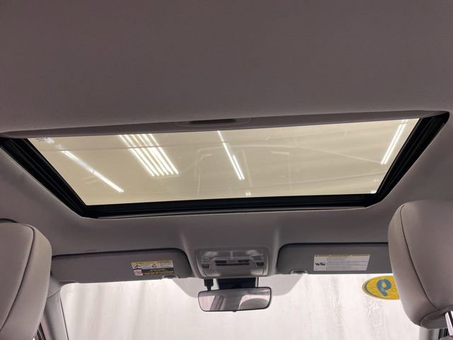 Used 2019 Toyota Highlander XLE image 17