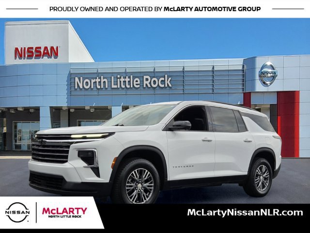Used 2024 Chevrolet Traverse LT